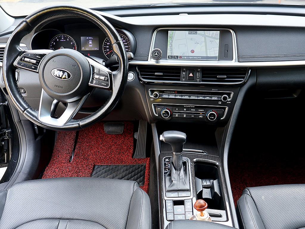 KIA K5 - Vista 9