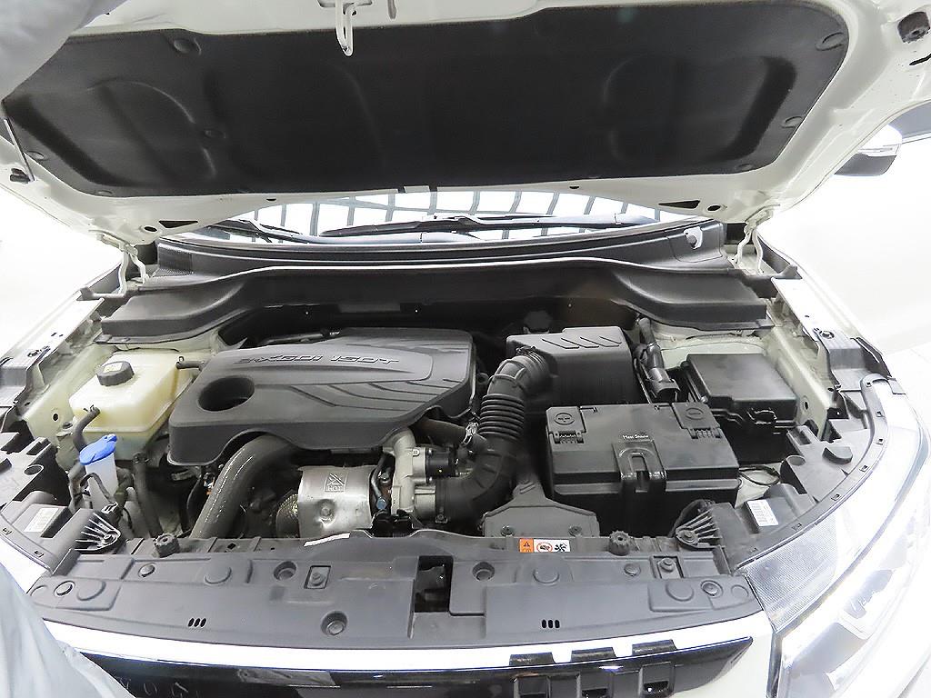 Ssangyong Tivoli 2024 Blanco - Importación desde Corea - HF Imports Iquique - Foto 8