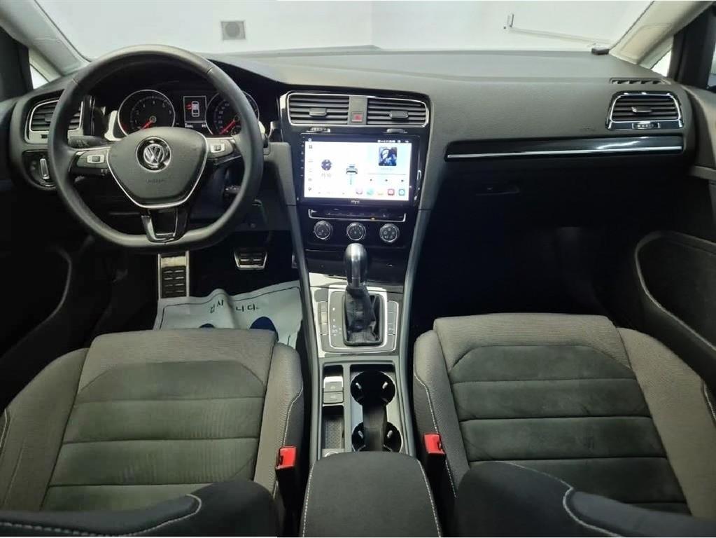 Volkswagen Golf - Vista 7