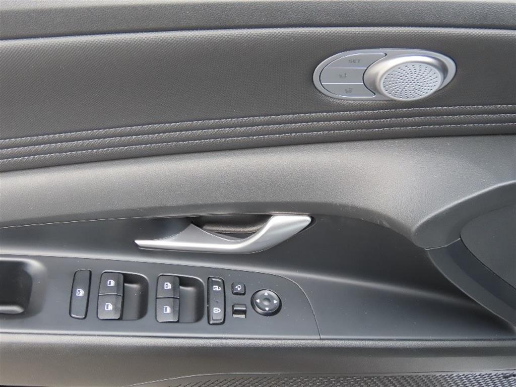 HYUNDAI Avante 2023 - Importación desde Corea - HF Imports Iquique - Foto 12