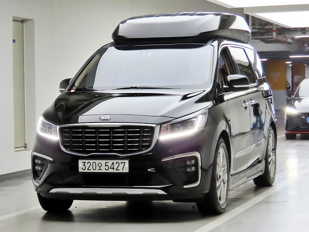 KIA Carnival - Vista 2