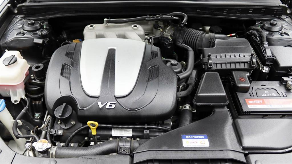 HYUNDAI Grandeur 2016 Negro - Importación desde Corea - HF Imports Iquique - Foto 9