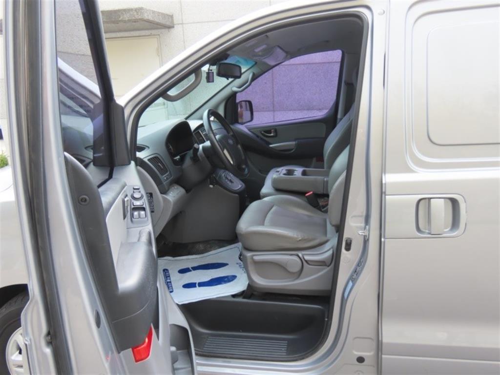 HYUNDAI Starex 2019 - Importación desde Corea - HF Imports Iquique - Foto 13