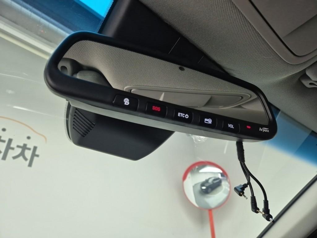 HYUNDAI Santa Fe 2019 Negro - Importación desde Corea - HF Imports Iquique - Foto 16