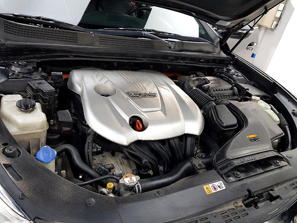 HYUNDAI Grandeur - Vista 6