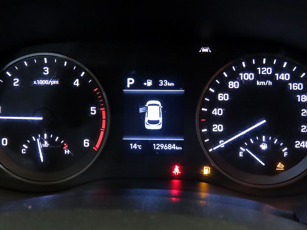 HYUNDAI Tucson - Vista 9