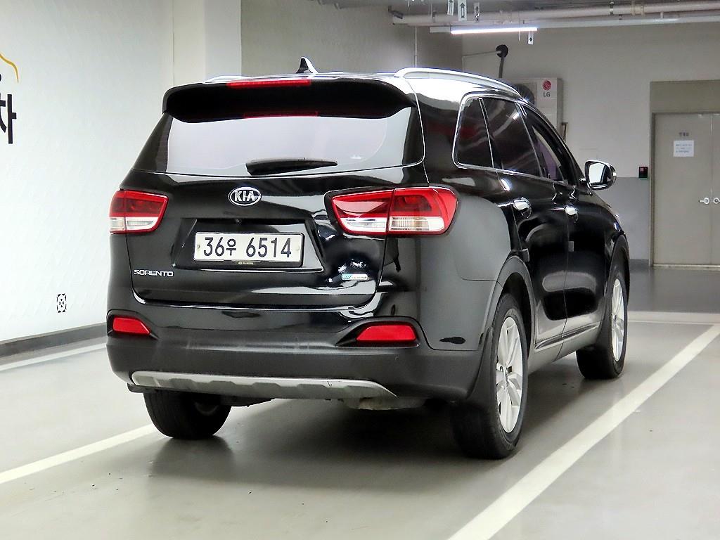 KIA Sorento - Vista 4