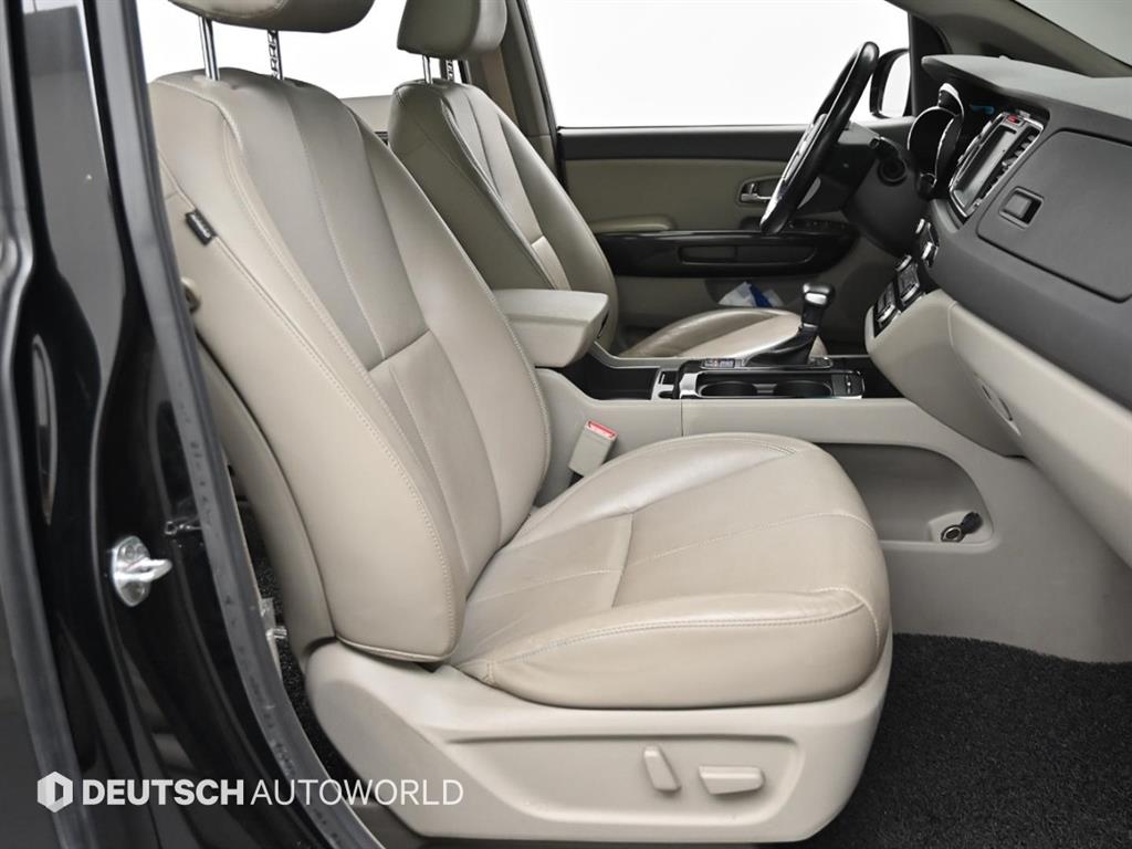 KIA Carnival 2017 Negro - Importación desde Corea - HF Imports Iquique - Foto 13