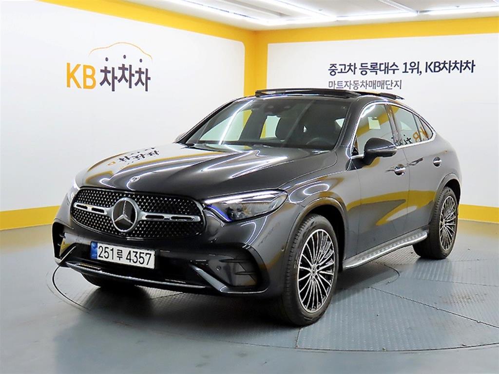 Mercedes Benz GLC Class - Vista 2