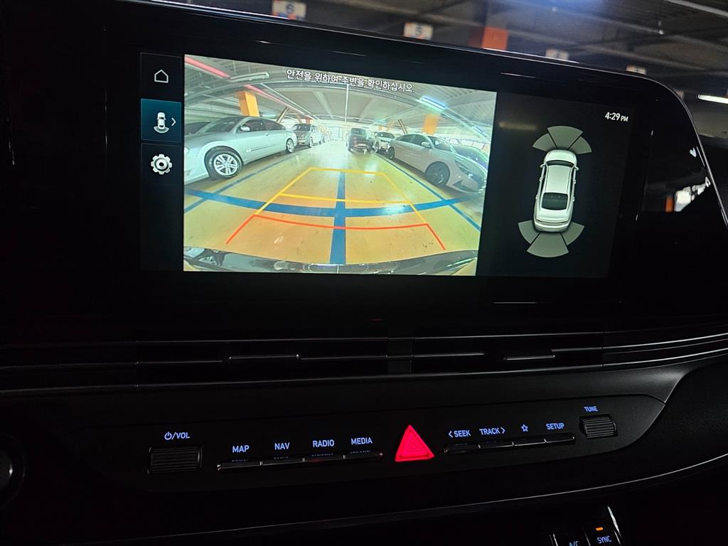 HYUNDAI Grandeur - Vista 12