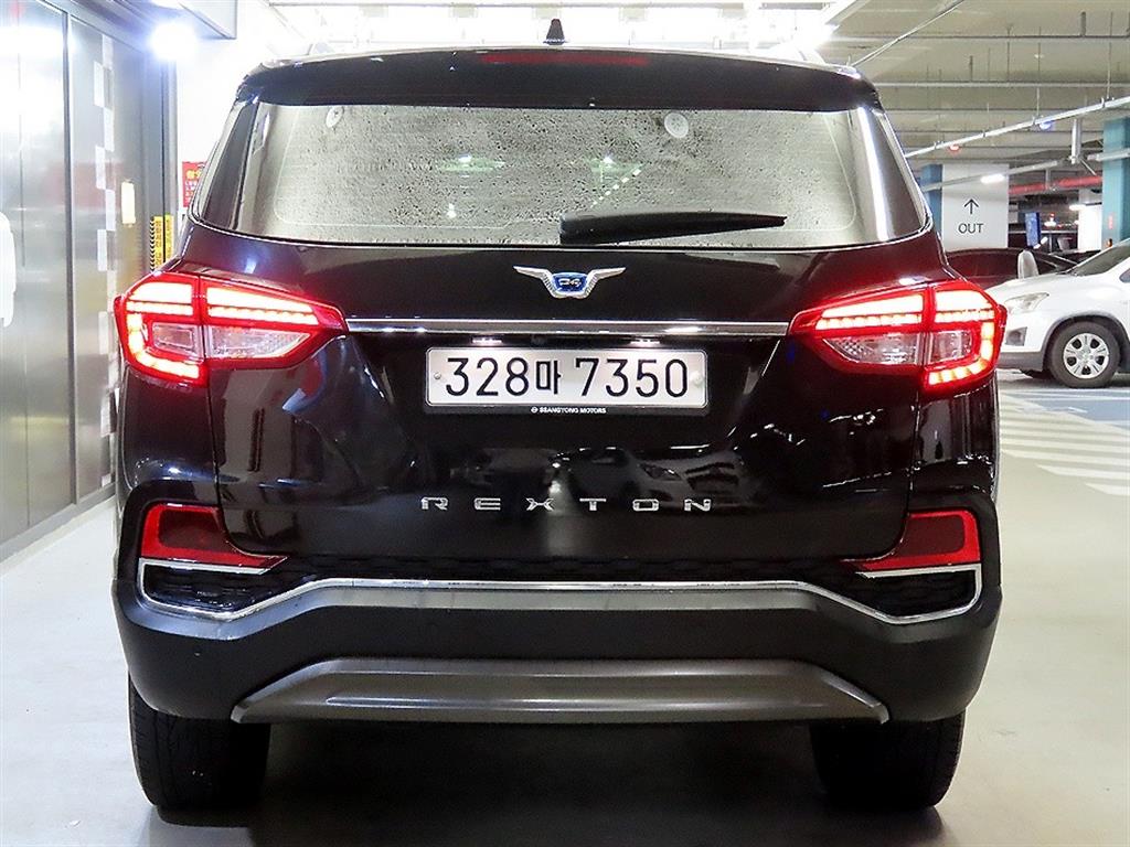 Ssangyong Rexton - Vista 5