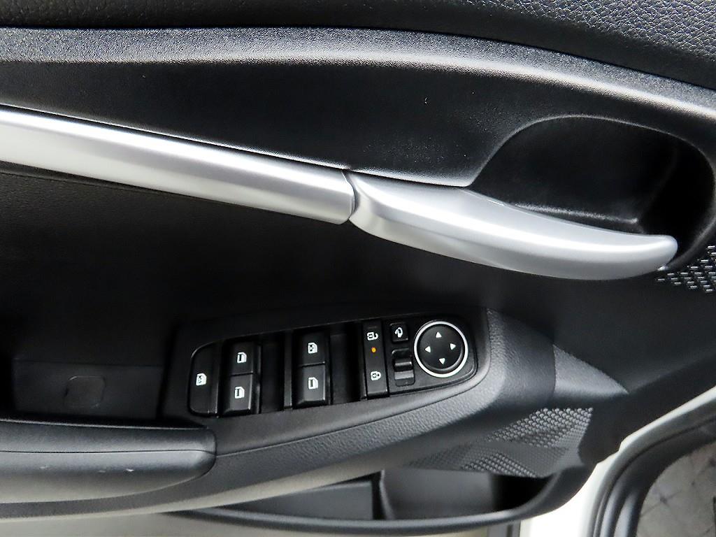 KIA Seltos - Vista 11