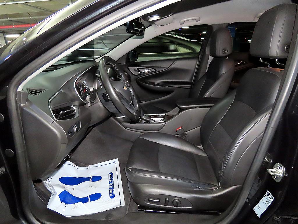 Chevrolet Malibu - Vista 6