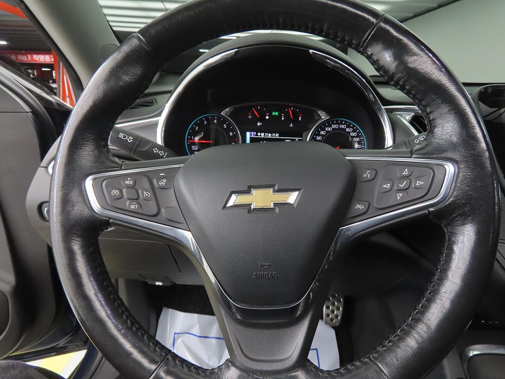 Chevrolet Malibu - Vista 8