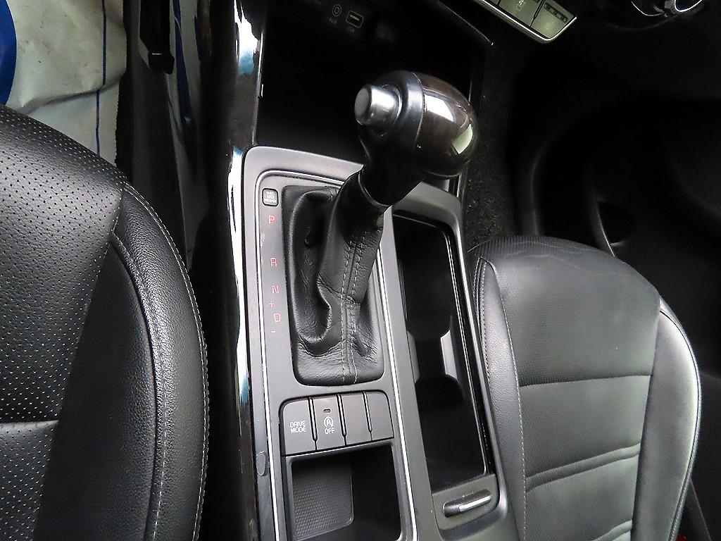 KIA Sorento - Vista 10