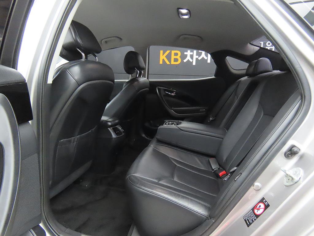 HYUNDAI Grandeur - Vista 6