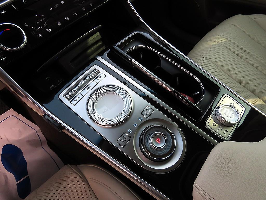 Genesis GV80 - Vista 11