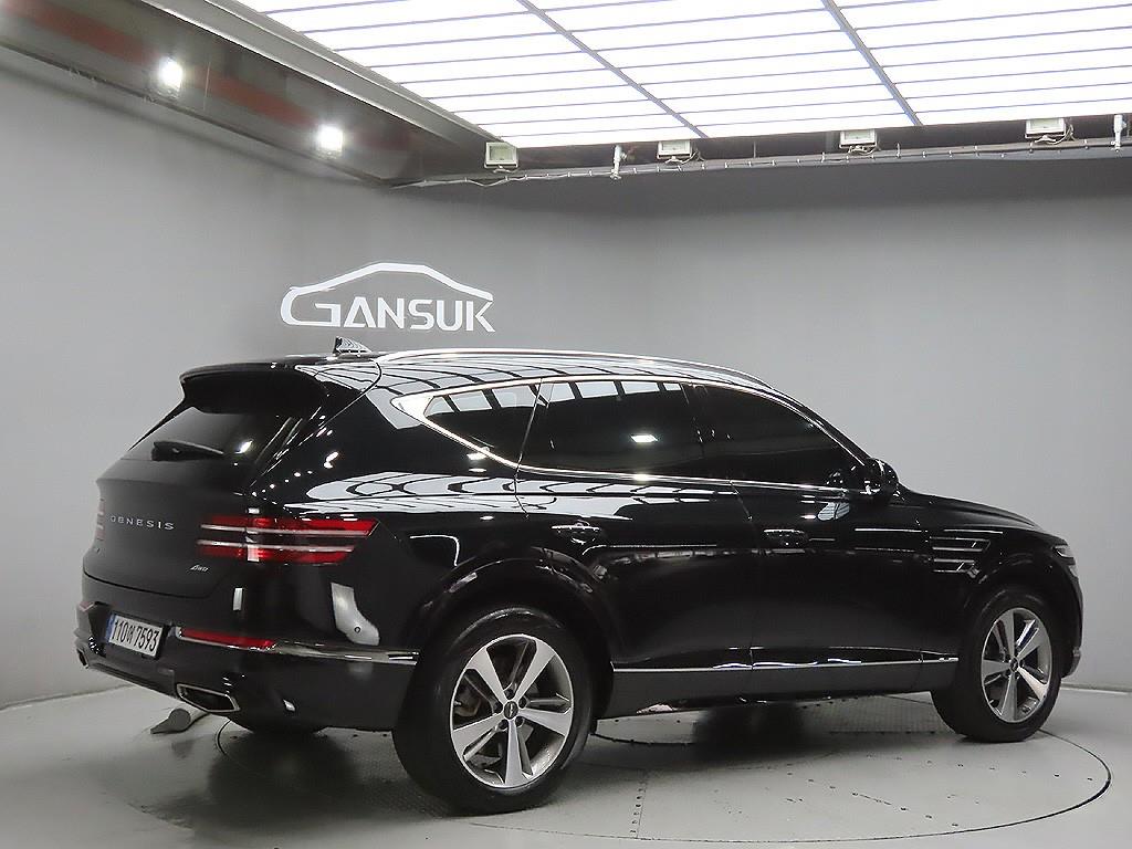 Genesis GV80 - Vista 7