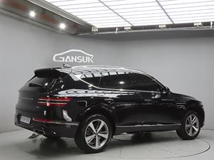 Genesis GV80 - Vista 8