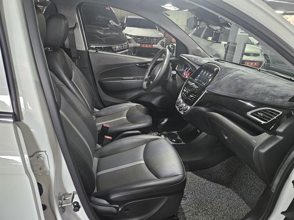 Chevrolet Spark 2021 Blanco - Importación desde Corea - HF Imports Iquique - Foto 18