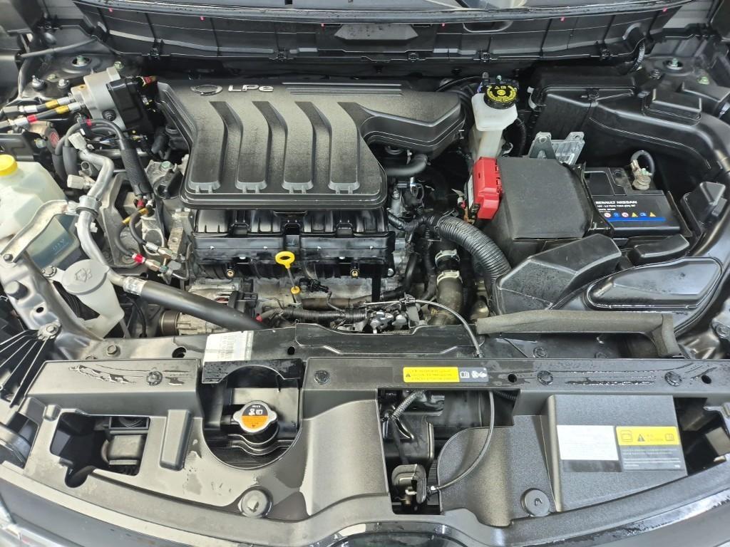 SAMSUNG QM6 - Vista 5