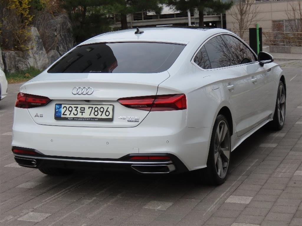 Audi A5 - Vista 5
