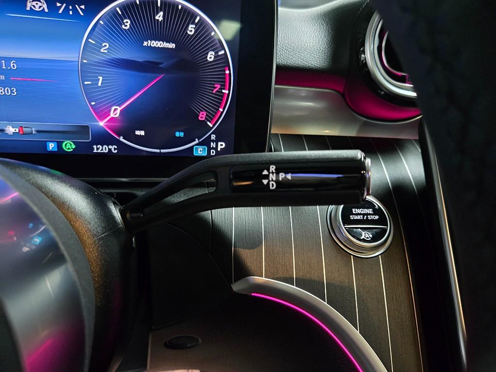 Mercedes Benz C Class - Vista 11