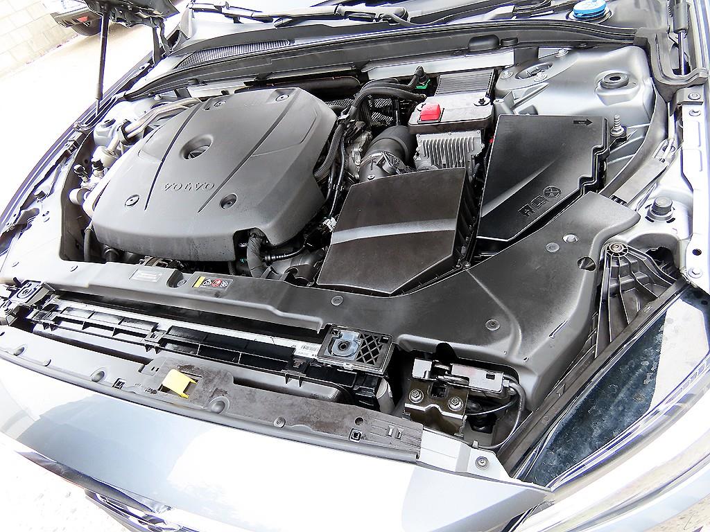 Volvo V60 2020 - Importación desde Corea - HF Imports Iquique - Foto 19