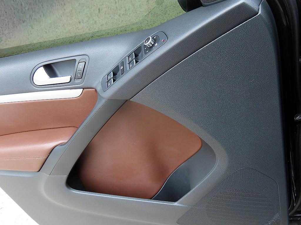 Volkswagen Tiguan - Vista 11