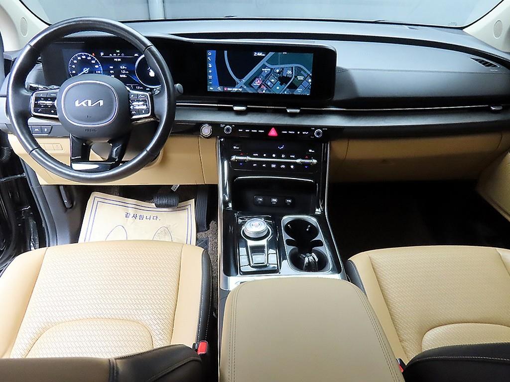 KIA Carnival - Vista 7