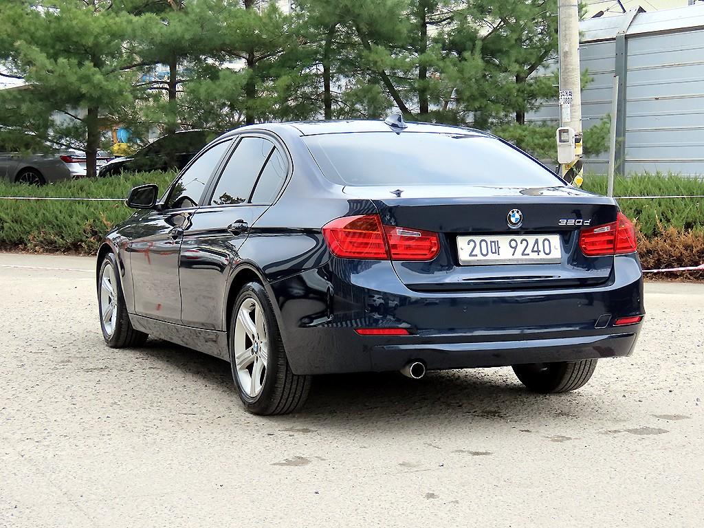 BMW 3 series - Vista 3