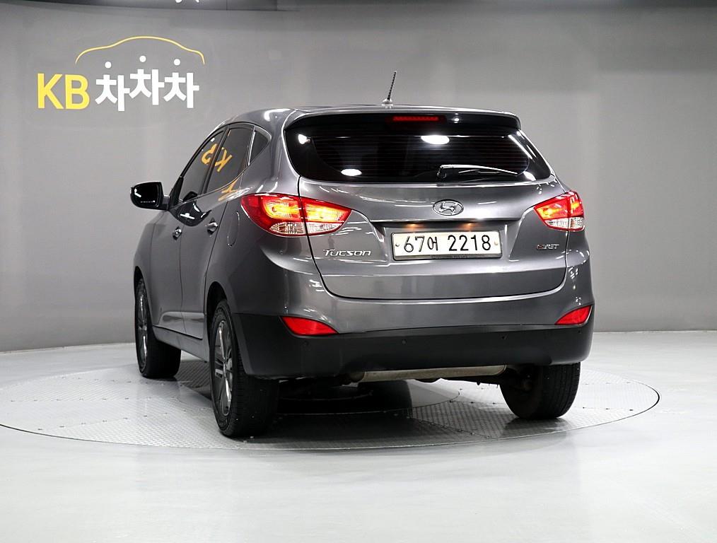 HYUNDAI Tucson - Vista 3