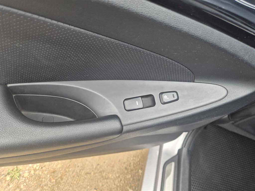 HYUNDAI Sonata 2011 Gris - Importación desde Corea - HF Imports Iquique - Foto 17