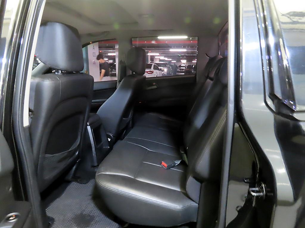 Ssangyong Korando - Vista 7