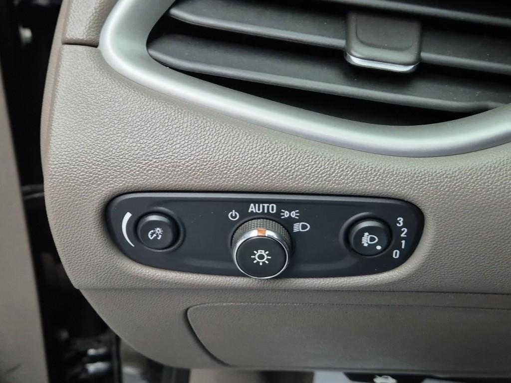 Chevrolet Malibu 2017 Negro - Importación desde Corea - HF Imports Iquique - Foto 15