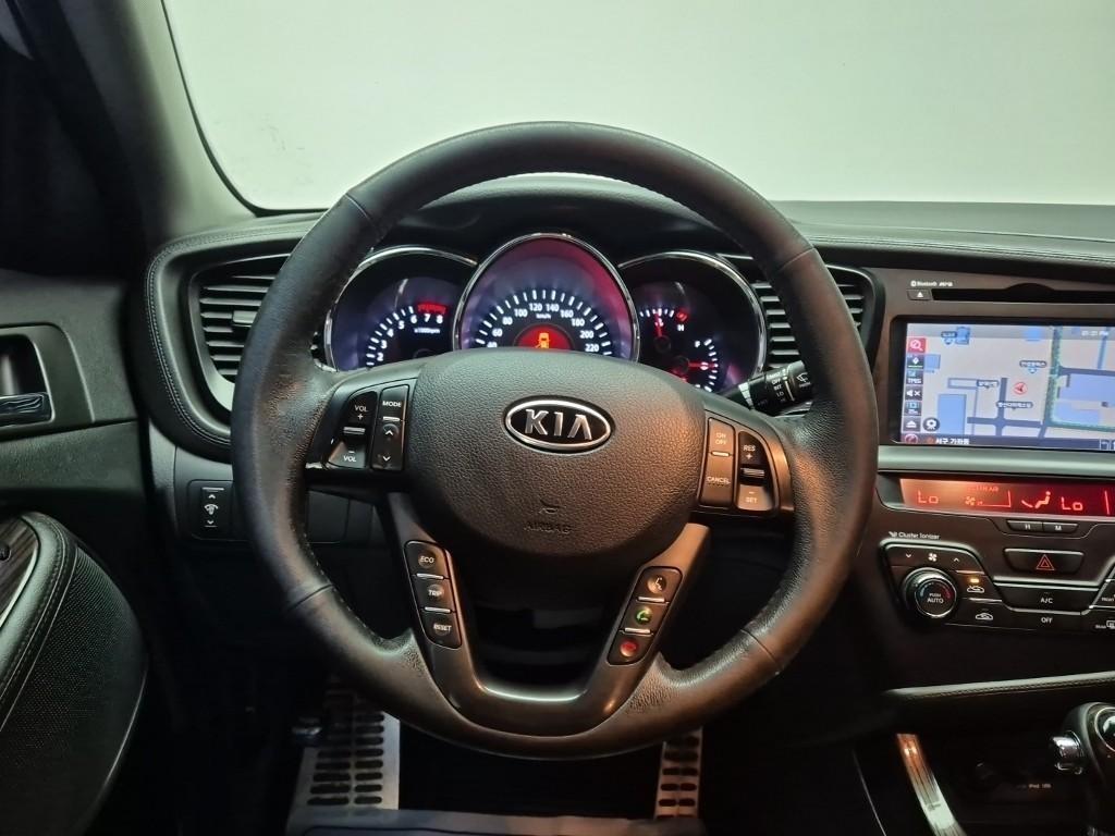 KIA K5 - Vista 9