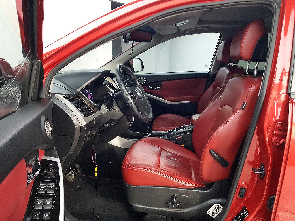 Ssangyong Korando - Vista 8