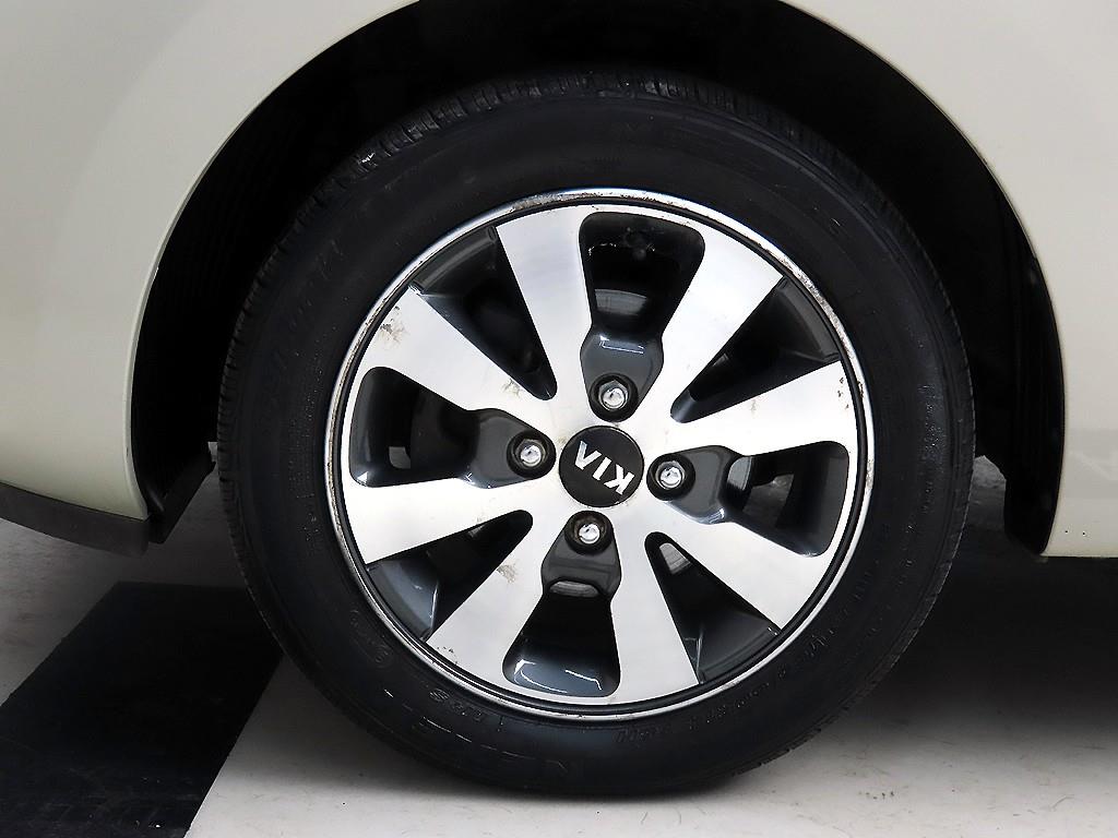 KIA Morning 2013 the color of pearl - Importación desde Corea - HF Imports Iquique - Foto 19