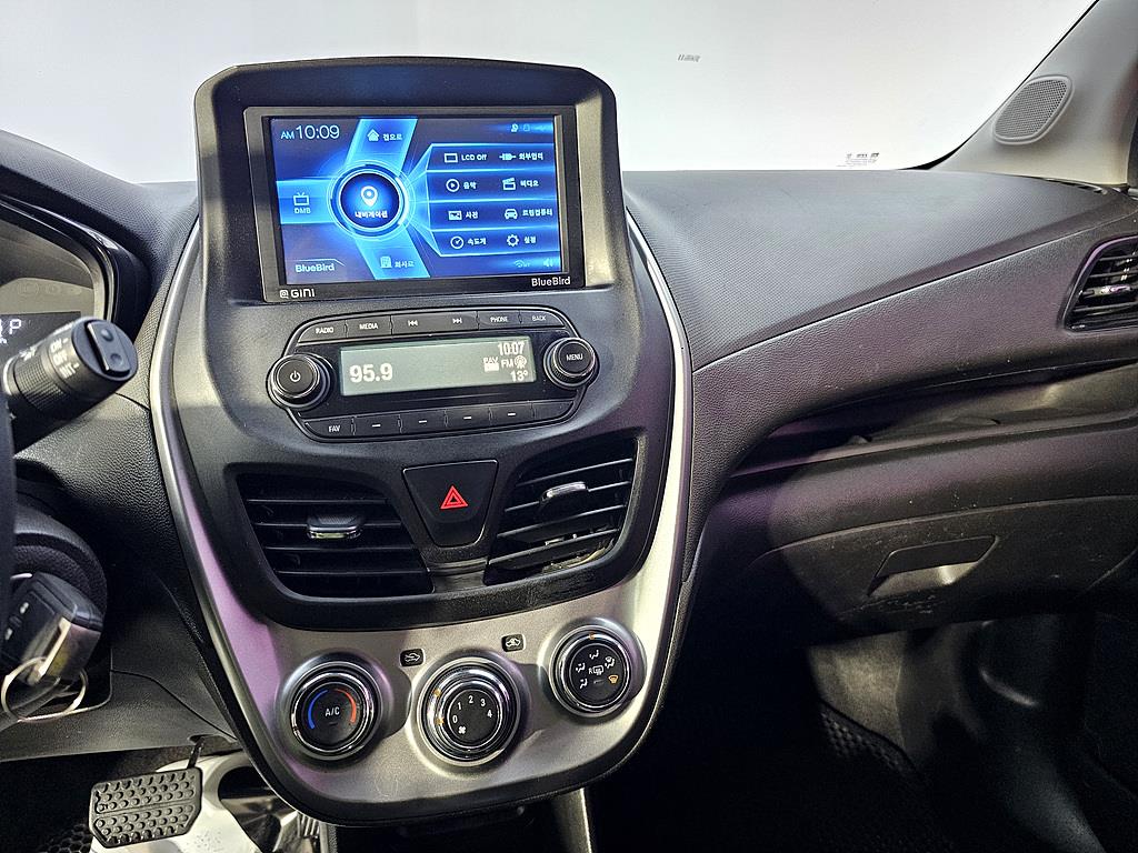 Chevrolet Spark - Vista 12