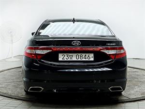 HYUNDAI Grandeur - Vista 6