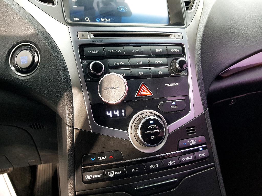 HYUNDAI Grandeur - Vista 11