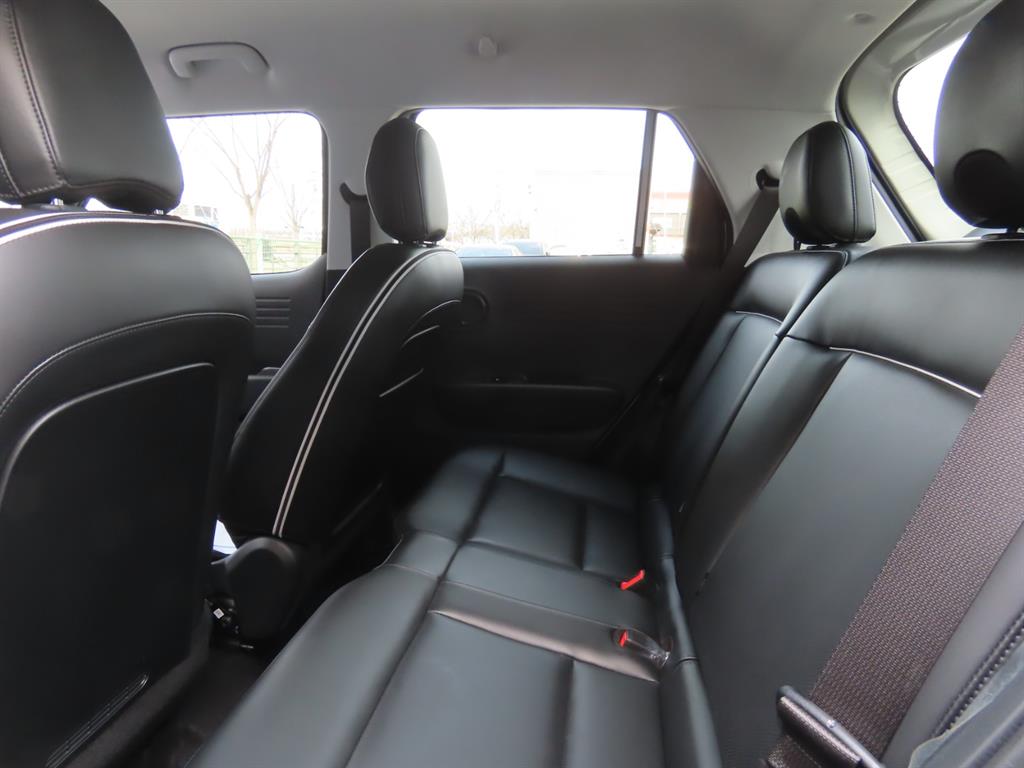 HYUNDAI Casper - Vista 11