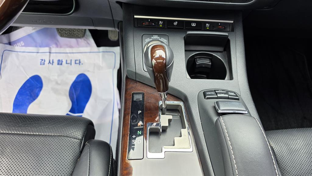 Lexus ES 2013 Plateado - Importación desde Corea - HF Imports Iquique - Foto 18