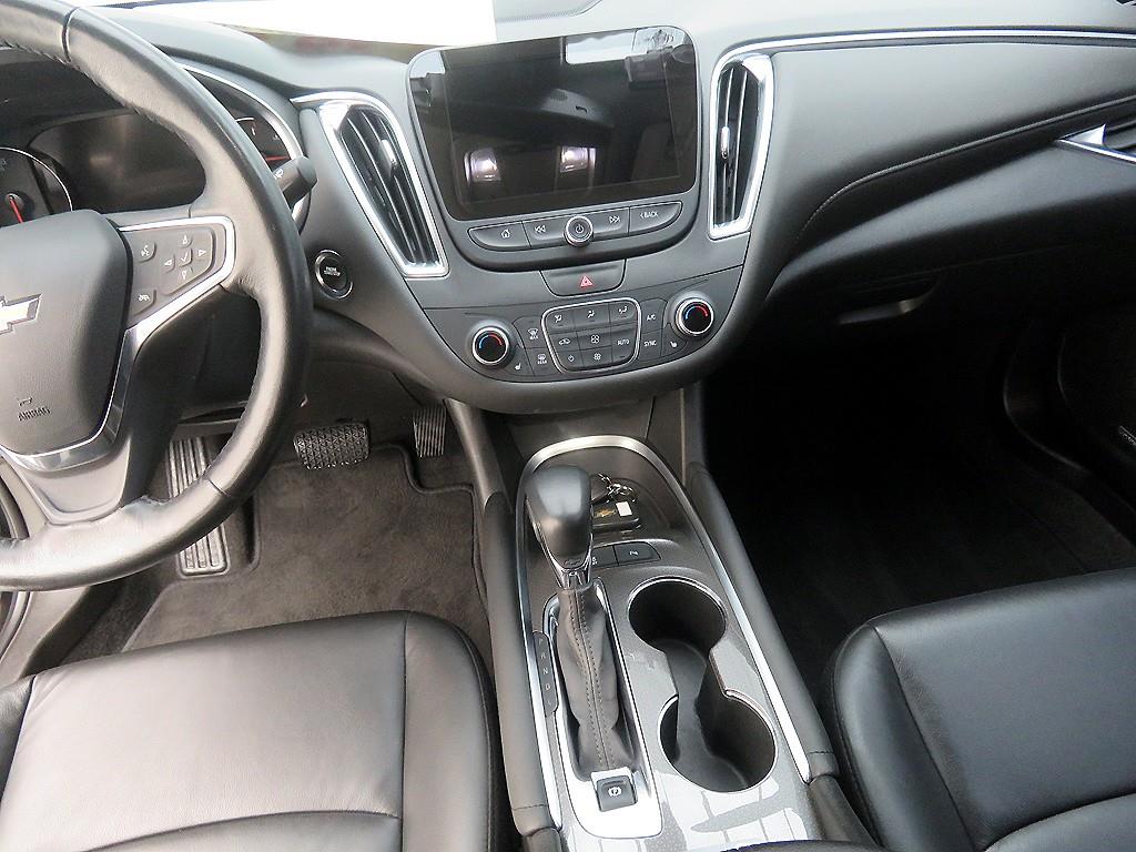 Chevrolet Malibu - Vista 12