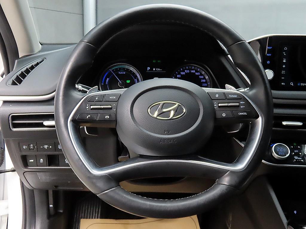 HYUNDAI Sonata - Vista 9