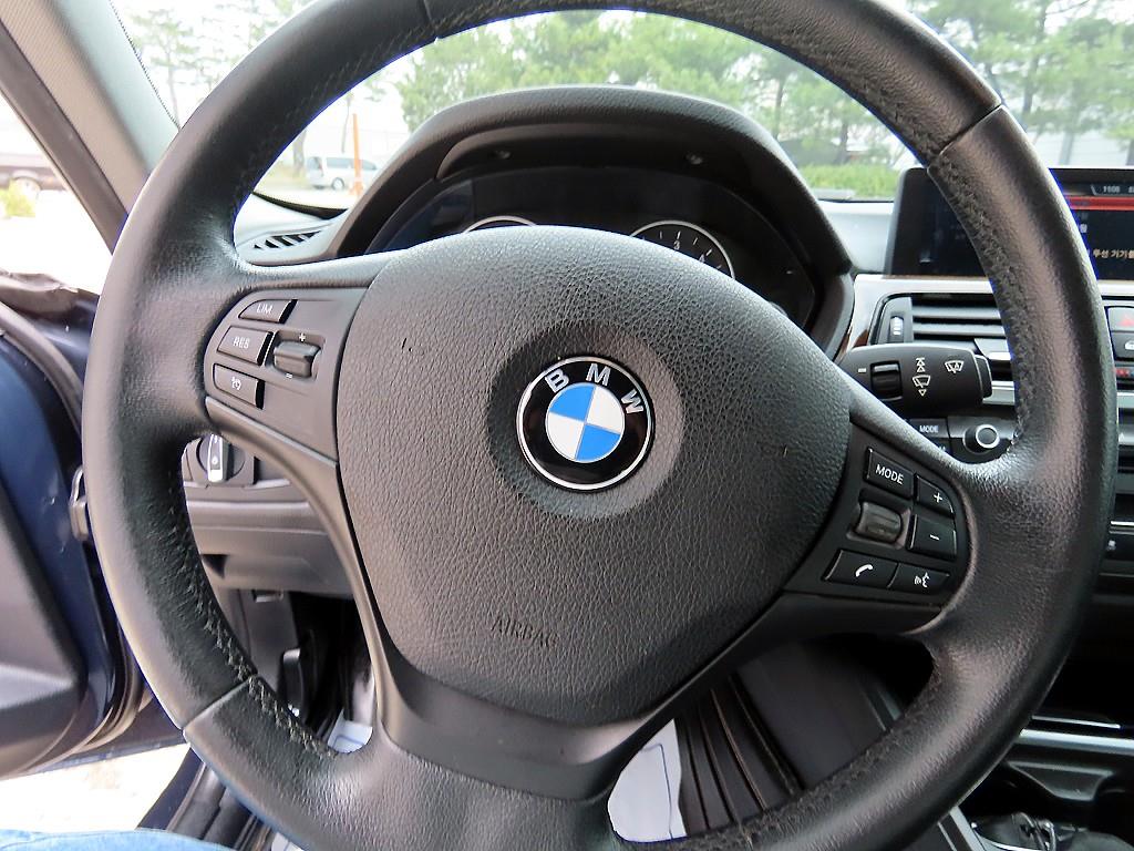 BMW 3 series - Vista 8