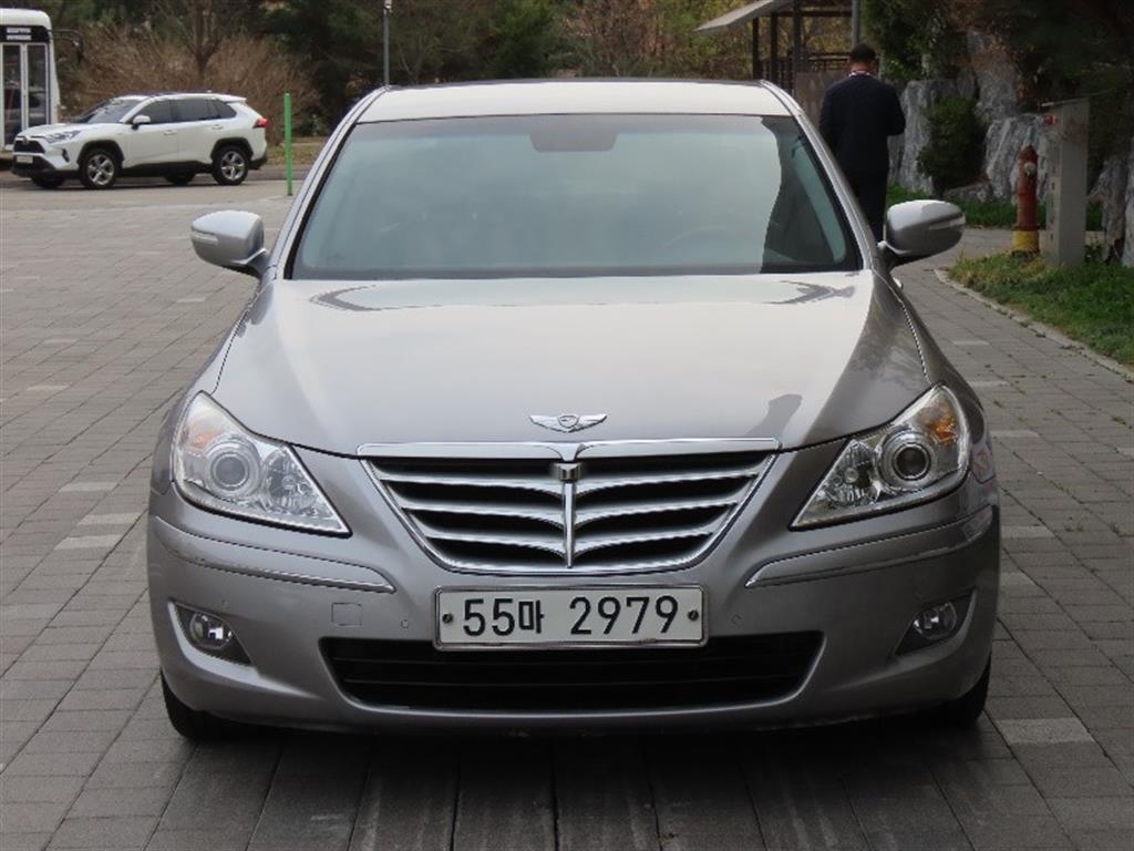 HYUNDAI Genesis 2009 Plateado - Importación desde Corea - HF Imports Iquique - Foto 1