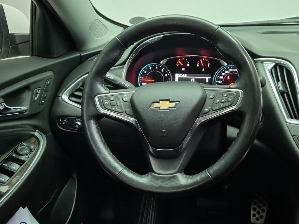 Chevrolet Malibu - Vista 9