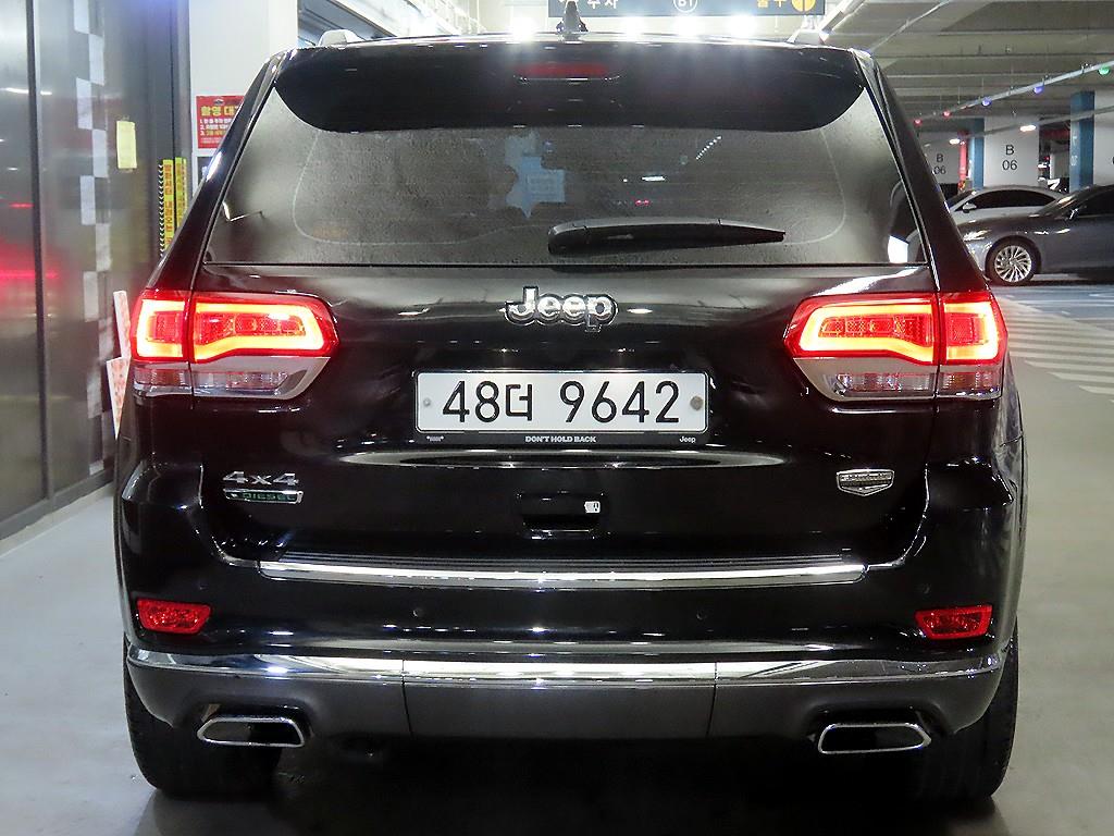 Jeep Cherokee - Vista 5
