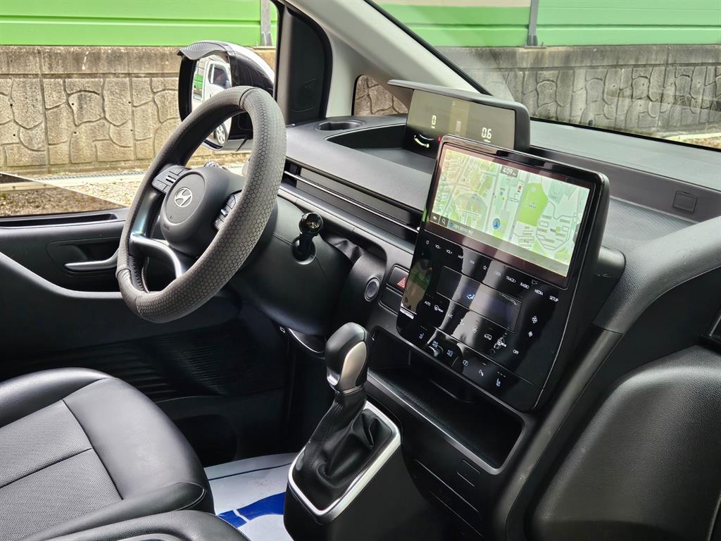 HYUNDAI Staria 2025 Blanco - Importación desde Corea - HF Imports Iquique - Foto 13